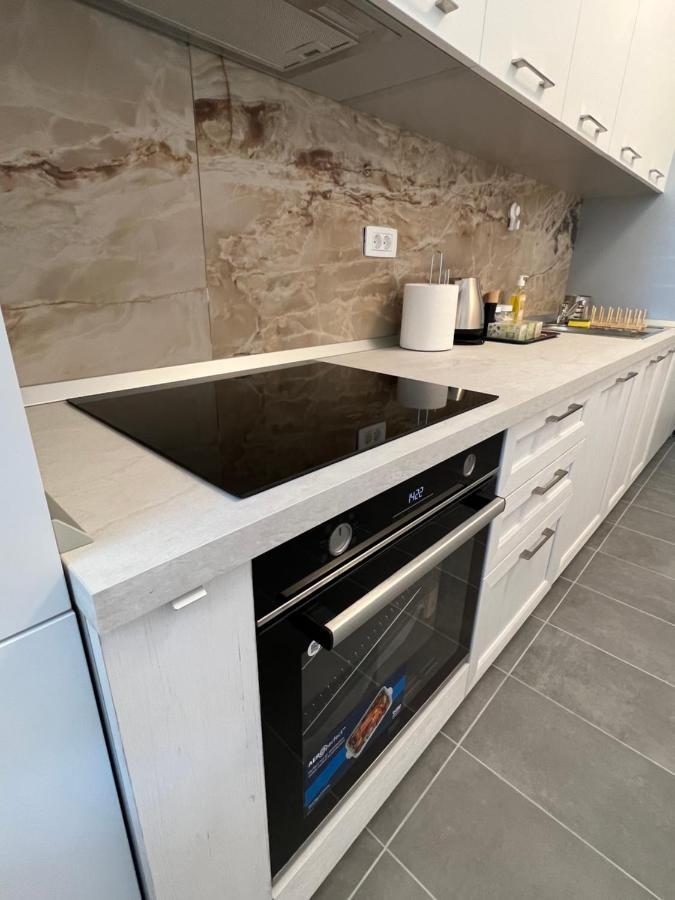 C-Entral Apartments Bucharest With Private Parking Εξωτερικό φωτογραφία