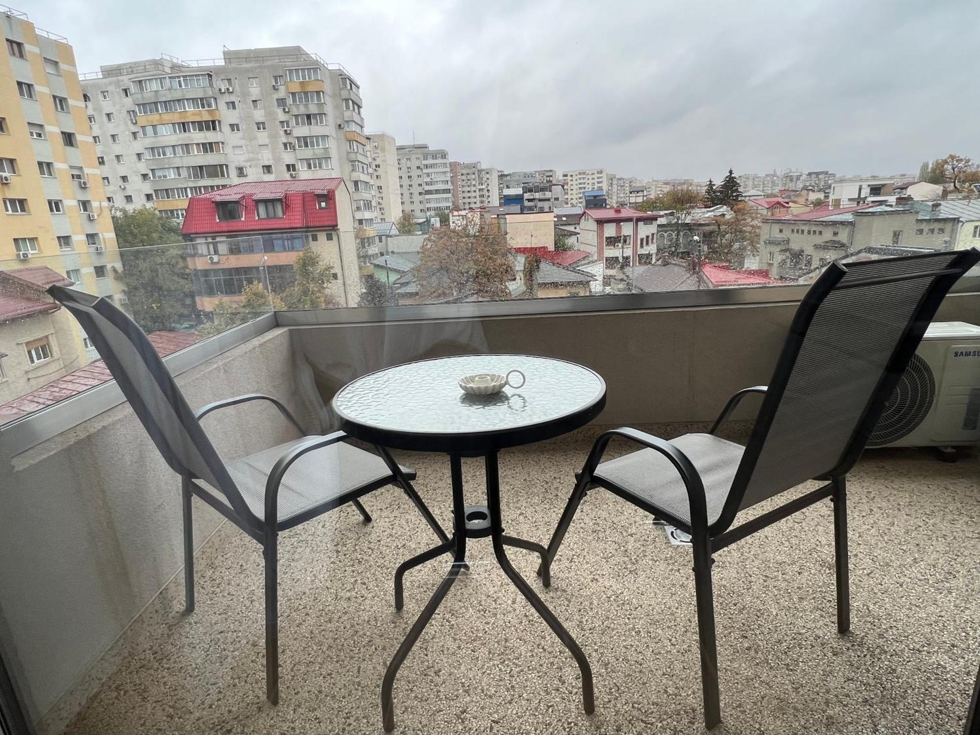 C-Entral Apartments Bucharest With Private Parking Εξωτερικό φωτογραφία