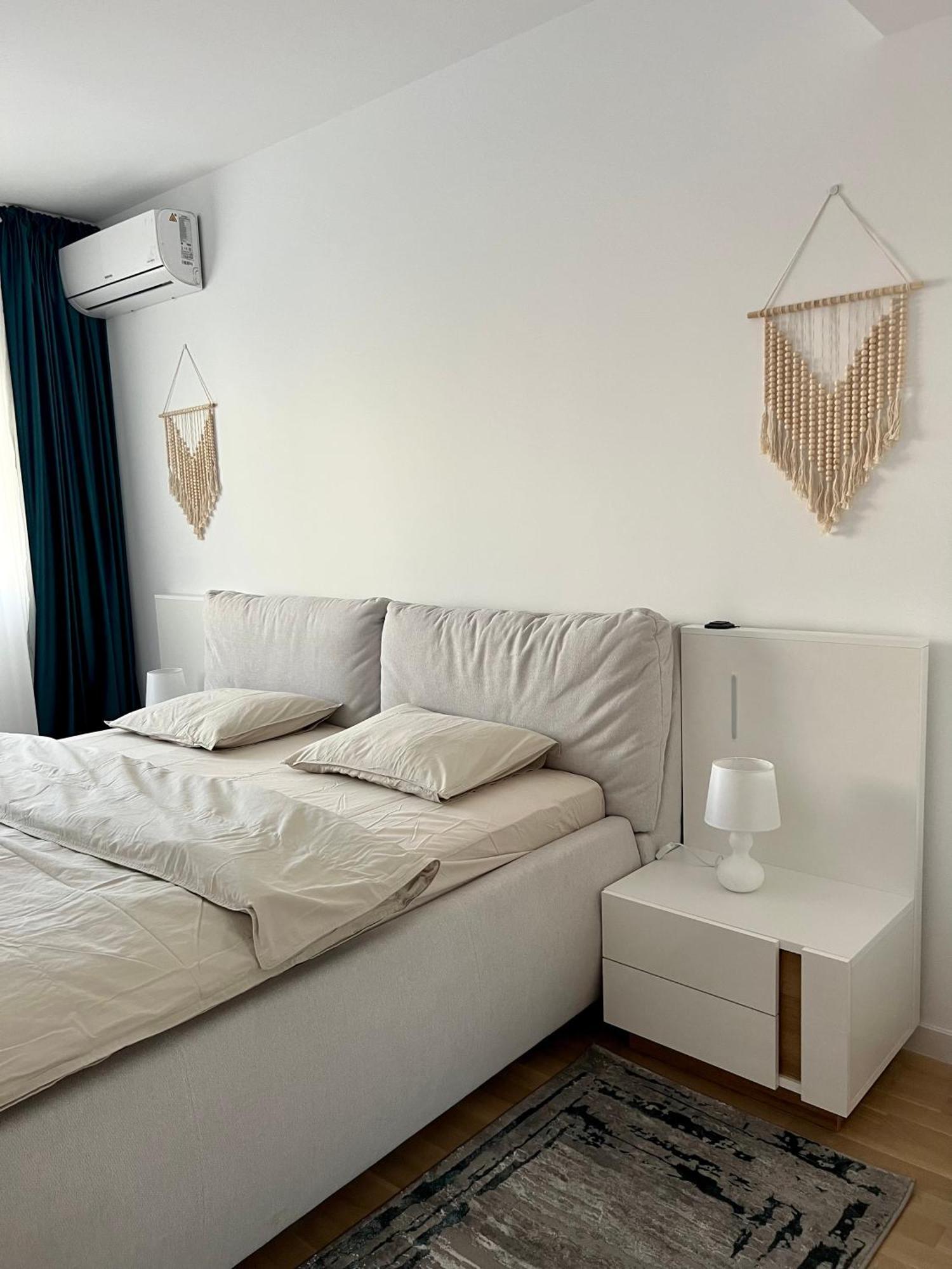 C-Entral Apartments Bucharest With Private Parking Εξωτερικό φωτογραφία