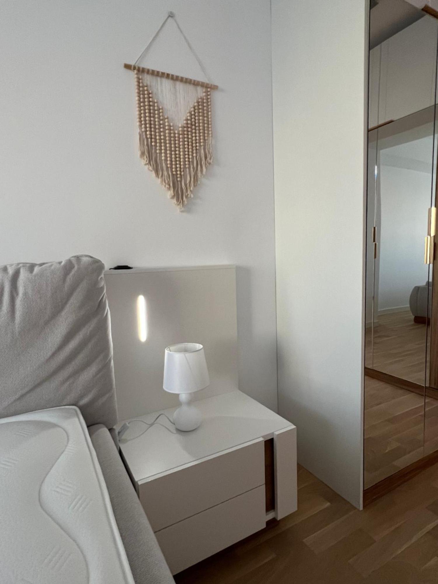 C-Entral Apartments Bucharest With Private Parking Εξωτερικό φωτογραφία